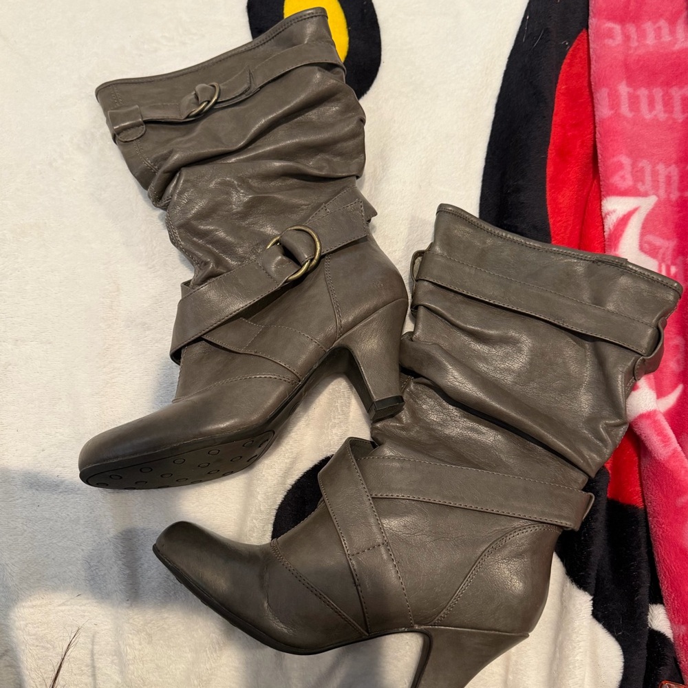 Mossimo Boots